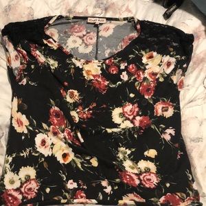 Floral top
